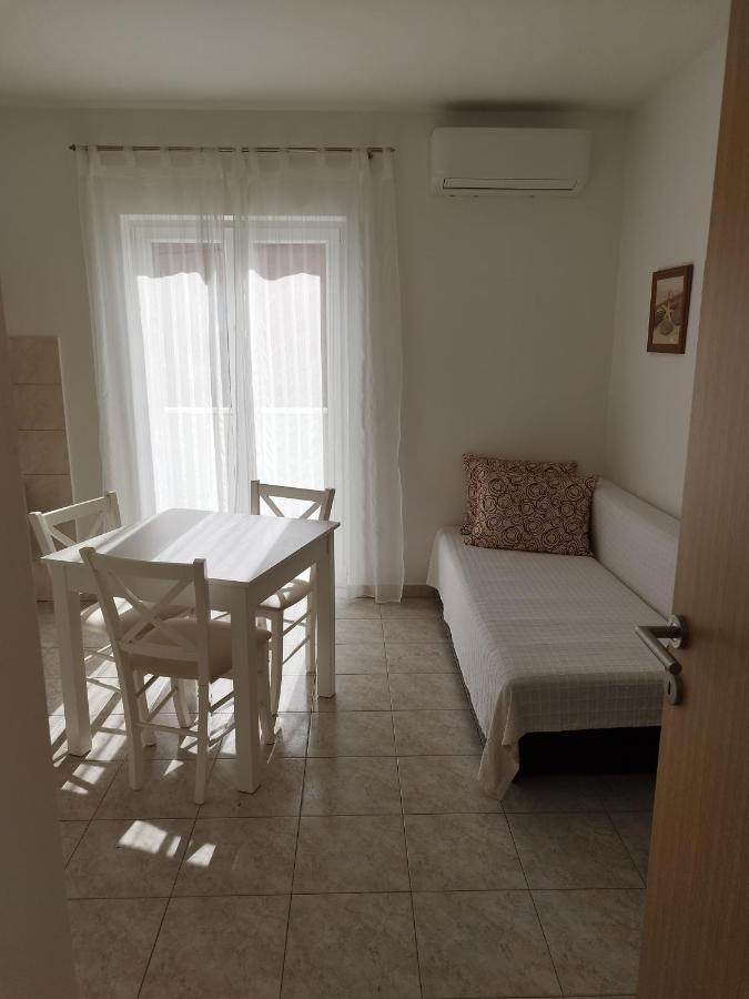 Apartments Valeria Kaštela Exterior foto