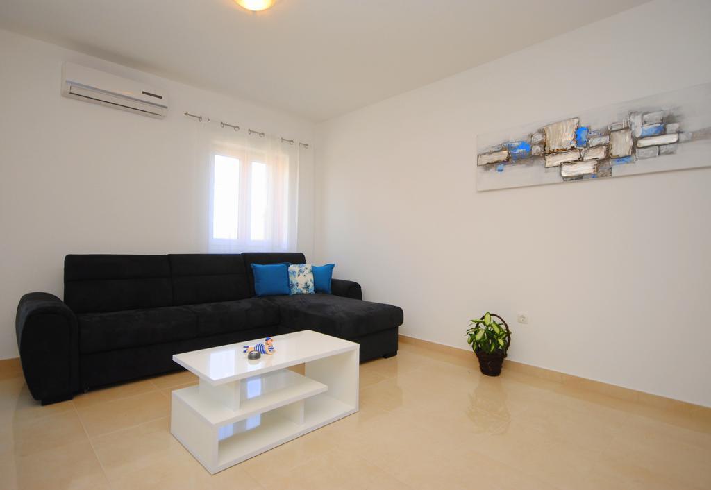 Apartments Valeria Kaštela Exterior foto